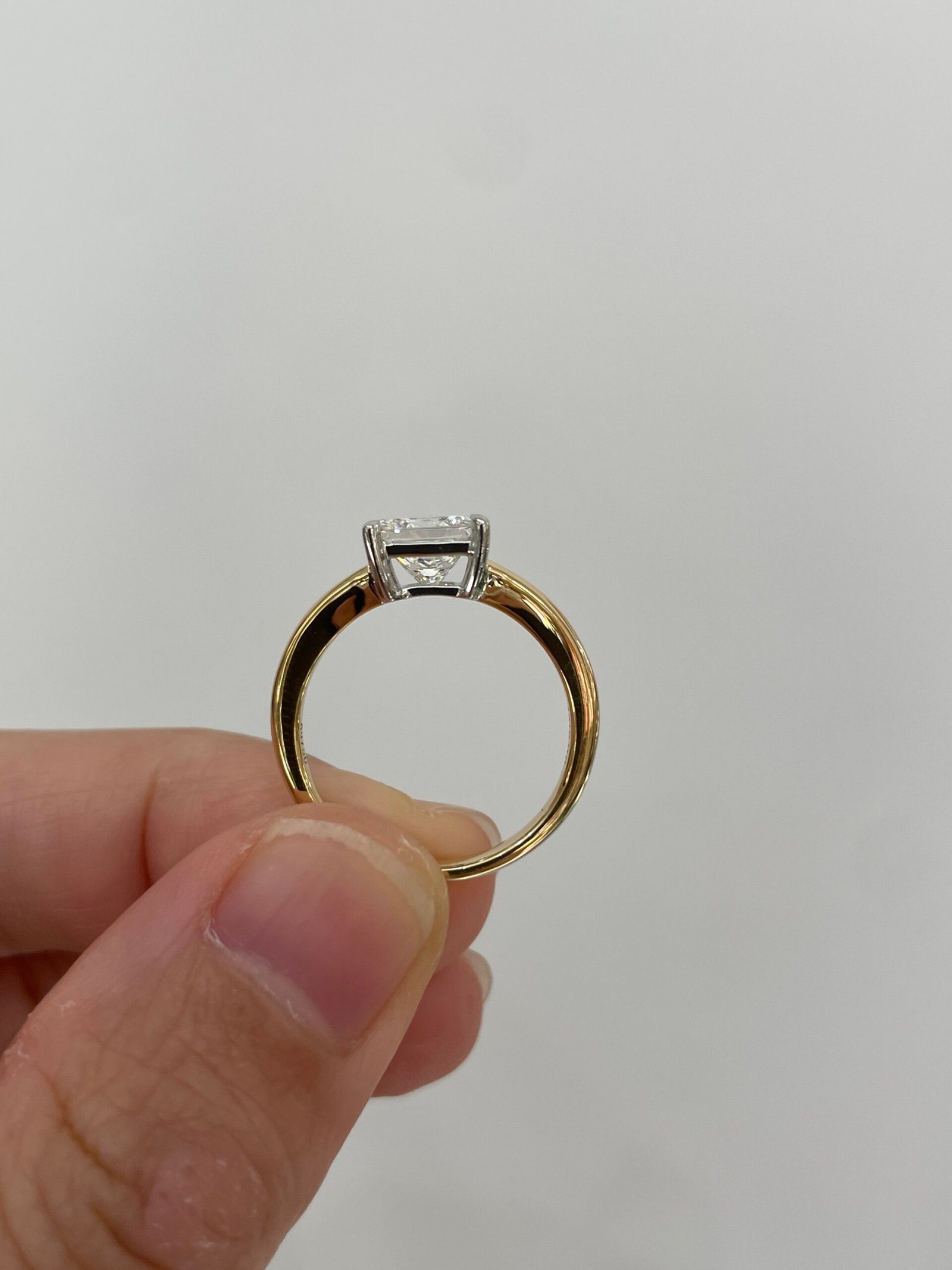 customizable 18k gold diamond rings, princess cut diamond rings, vs/vvs classic four prated diamond rings, perfect wedding gifts customizable 18k gold diamond rings, princess cut diamond rings, vs/vvs classic four prated diamond rings, perfect wedding gifts