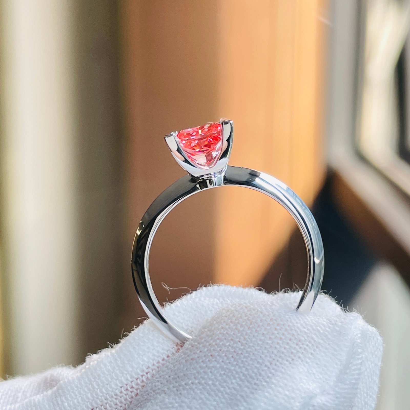 customizable diamond rings, igi certified princess cut diamonds, luxurious red diamond rings, extremely dazzling diamond rings customizable diamond rings, igi certified princess cut diamonds, luxurious red diamond rings, extremely dazzling diamond rings