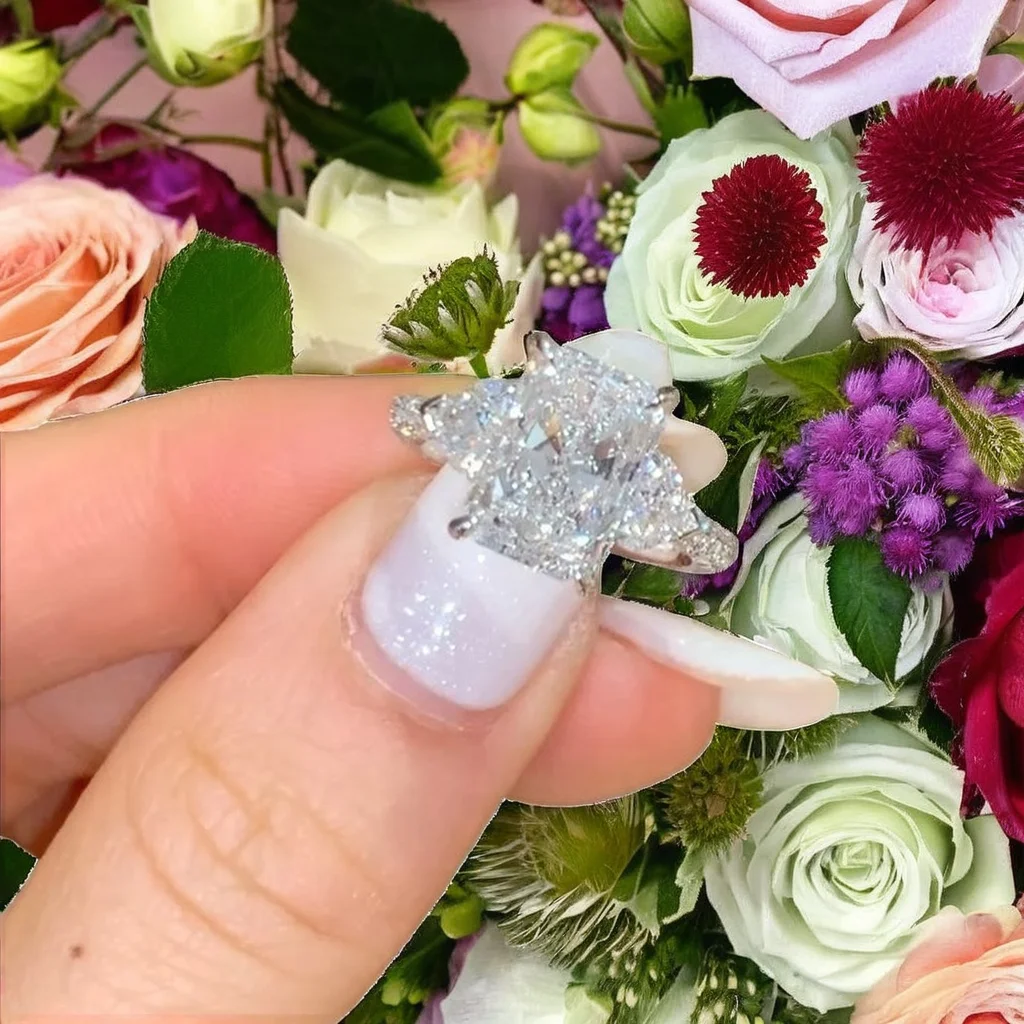 igi certified 1 ct vs1 white d radiant cut 18k solid gold solitaire engagement ring elegant 1 carat diamond ring elegant 18k igi certified 1 ct vs1 white d radiant cut 18k solid gold solitaire engagement ring elegant 1 carat diamond ring elegant 18k