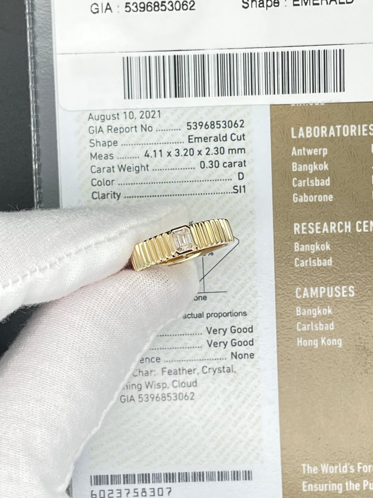 customizable diamond ring, gia certified 0.3ct emerald cut diamond, a very versatile diamond ring, a perfect gift for men customizable diamond ring, gia certified 0.3ct emerald cut diamond, a very versatile diamond ring, a perfect gift for men