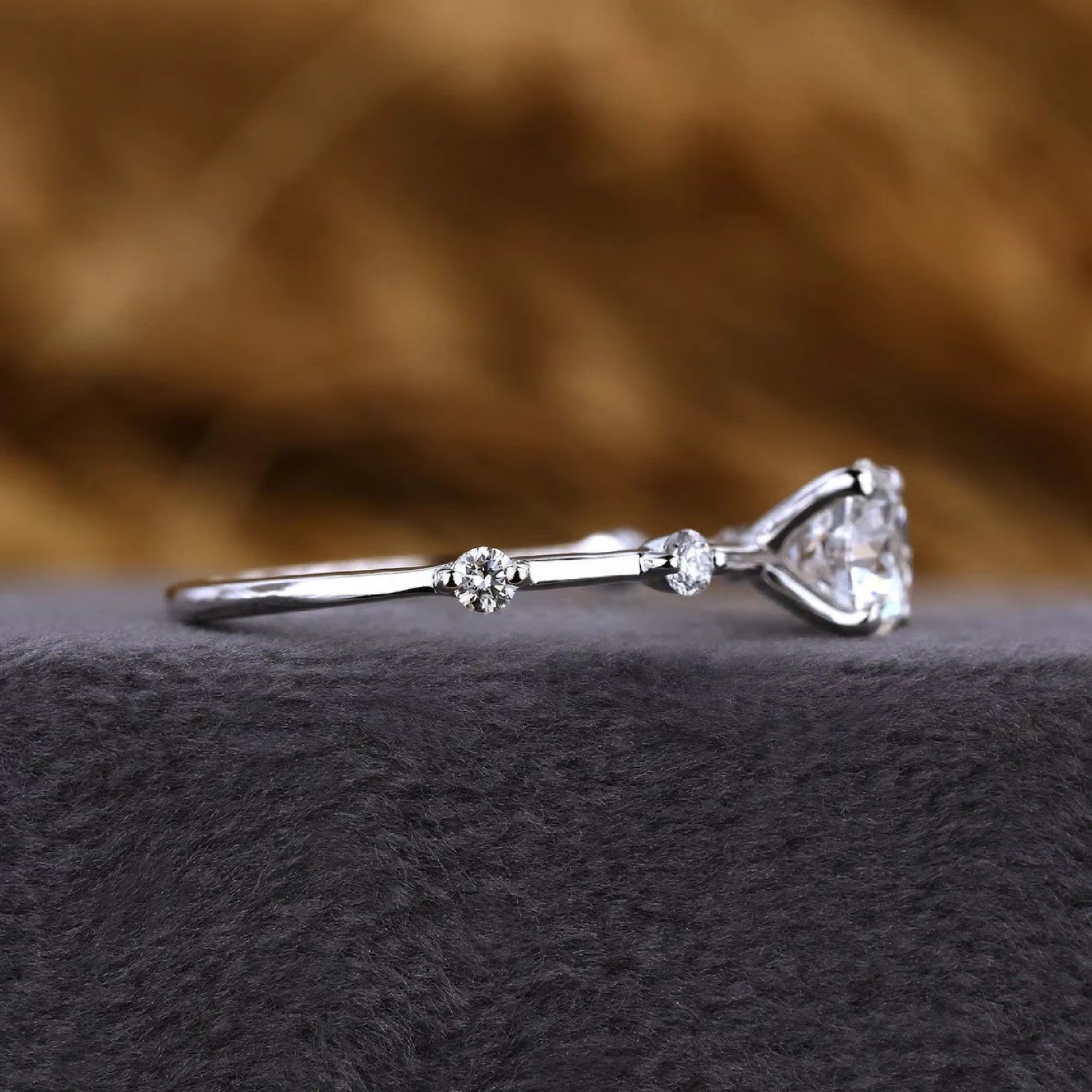 the classic 18k gold igi certified round cut four prong diamond ring from the laboratory is the perfect engagement gift the classic 18k gold igi certified round cut four prong diamond ring from the laboratory is the perfect engagement gift