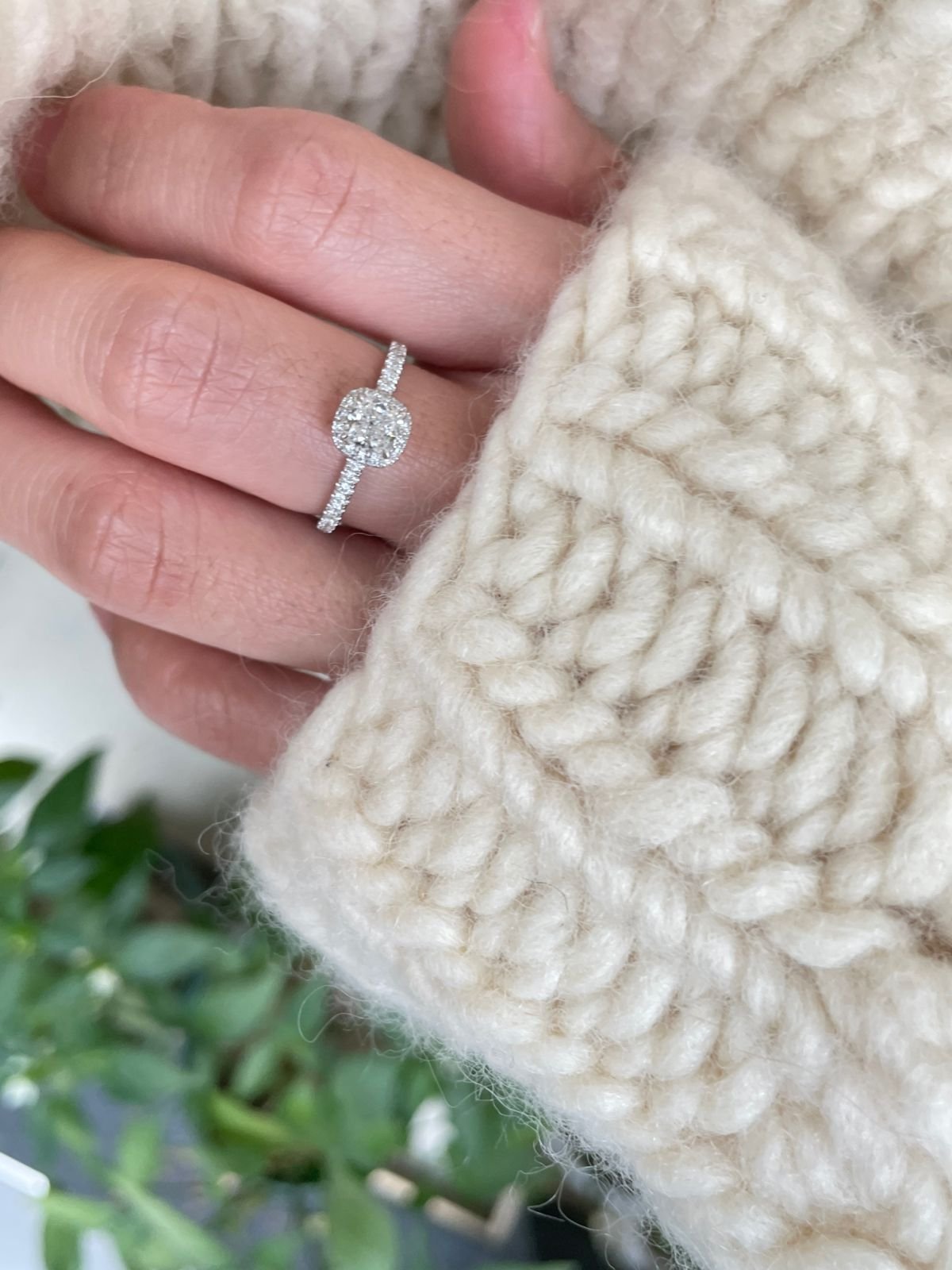 customizable diamond rings, gia certified 0.5ct round cut diamonds, 14k/18k gold engagement rings, suitable for proposal gifts customizable diamond rings, gia certified 0.5ct round cut diamonds, 14k/18k gold engagement rings, suitable for proposal gifts