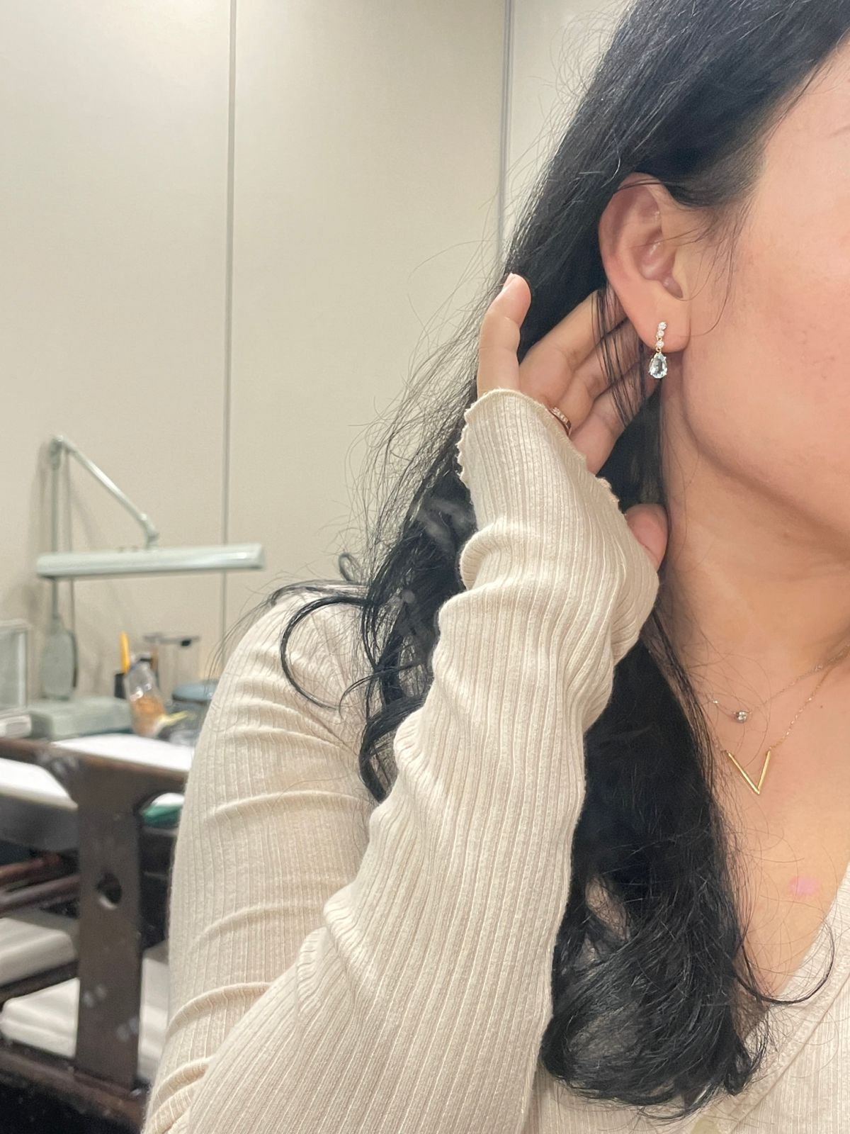 customizable blue diamond earrings, specially designed for women, are popular 18k gold pear shaped cut diamond earrings customizable blue diamond earrings, specially designed for women, are popular 18k gold pear shaped cut diamond earrings