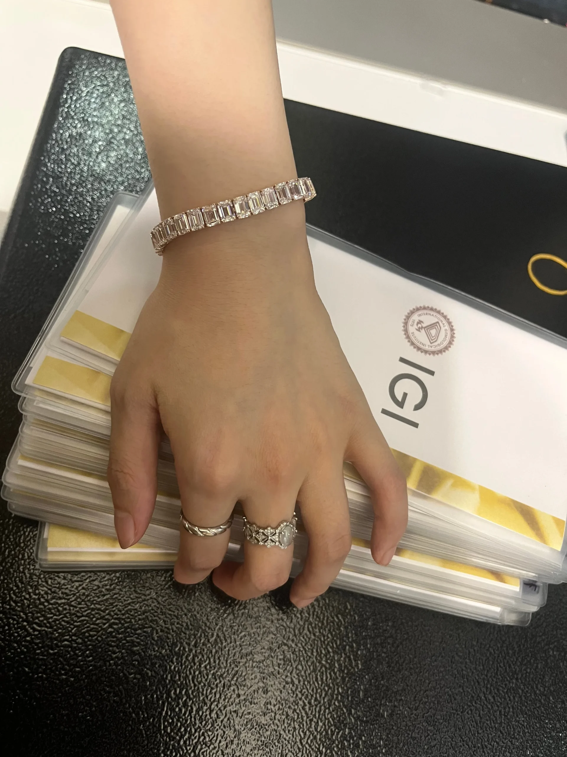 customizable 18k gold and emerald cut diamond bracelets, noble jewelry, exquisite casual jewelry customizable 18k gold and emerald cut diamond bracelets, noble jewelry, exquisite casual jewelry