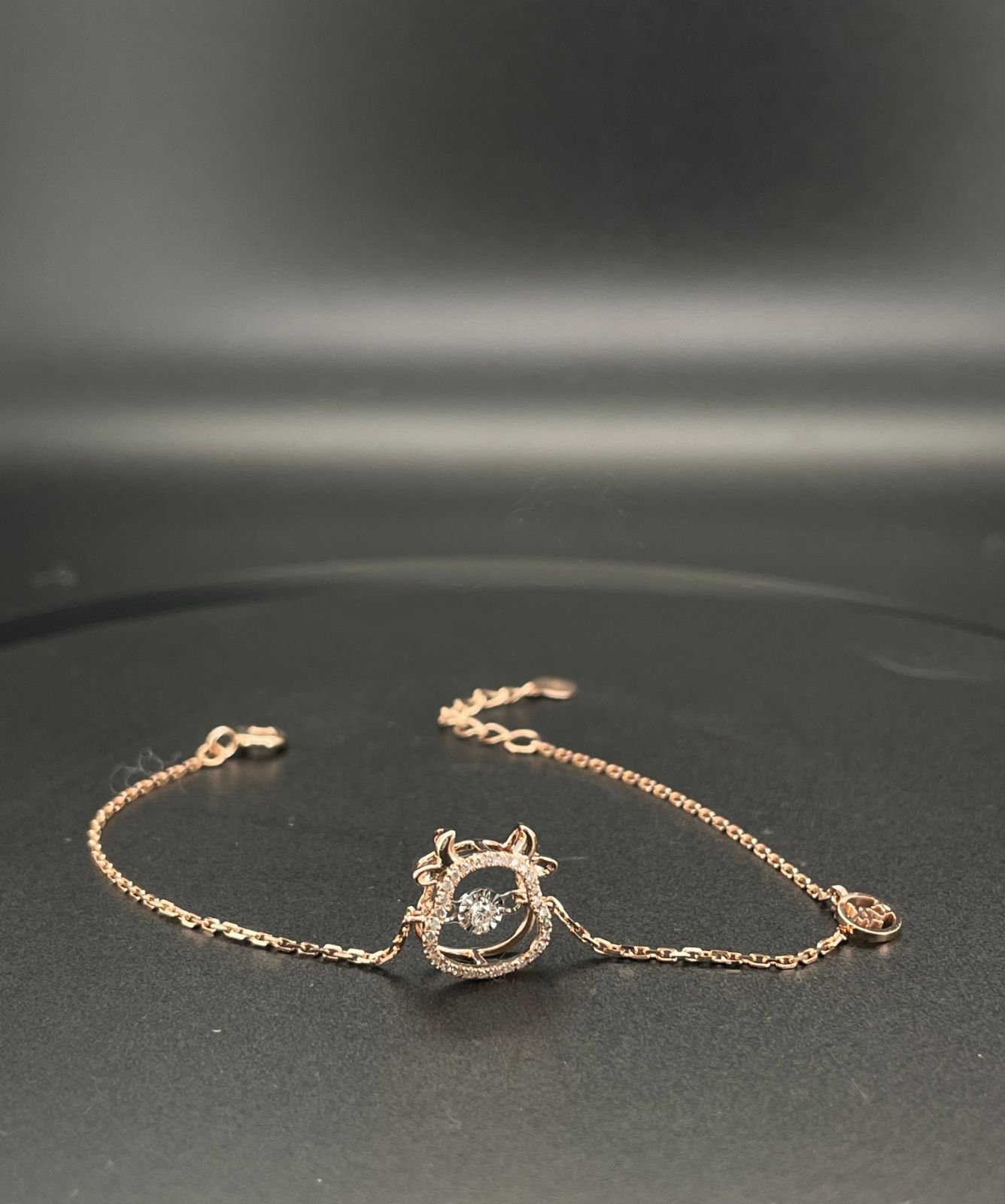 customizable 18k gold diamond bracelets, engraved diamond bracelets, fashionable jewelry, exquisite round diamond bracelets customizable 18k gold diamond bracelets, engraved diamond bracelets, fashionable jewelry, exquisite round diamond bracelets