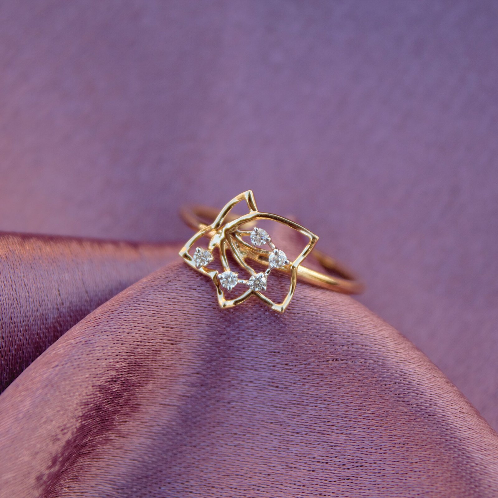 igi certified customizable laboratory diamond ring, 18k gold heart shaped cut def diamond ring igi certified customizable laboratory diamond ring, 18k gold heart shaped cut def diamond ring
