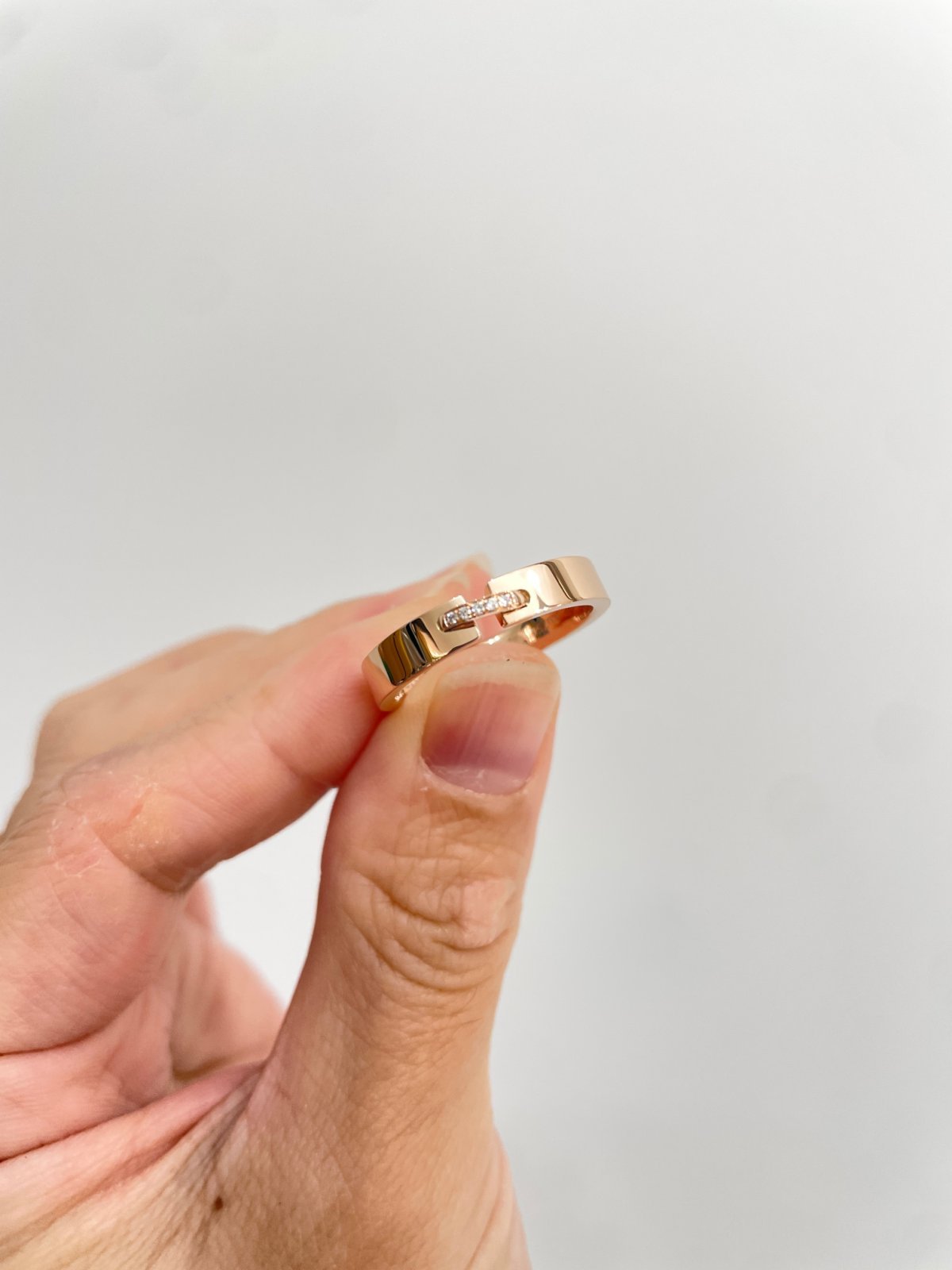 hot selling new 18k rose gold ring buckle customization lab grown diamond fashion rings couple's ring jewelry hot selling new 18k rose gold ring buckle customization lab grown diamond fashion rings couple's ring jewelry