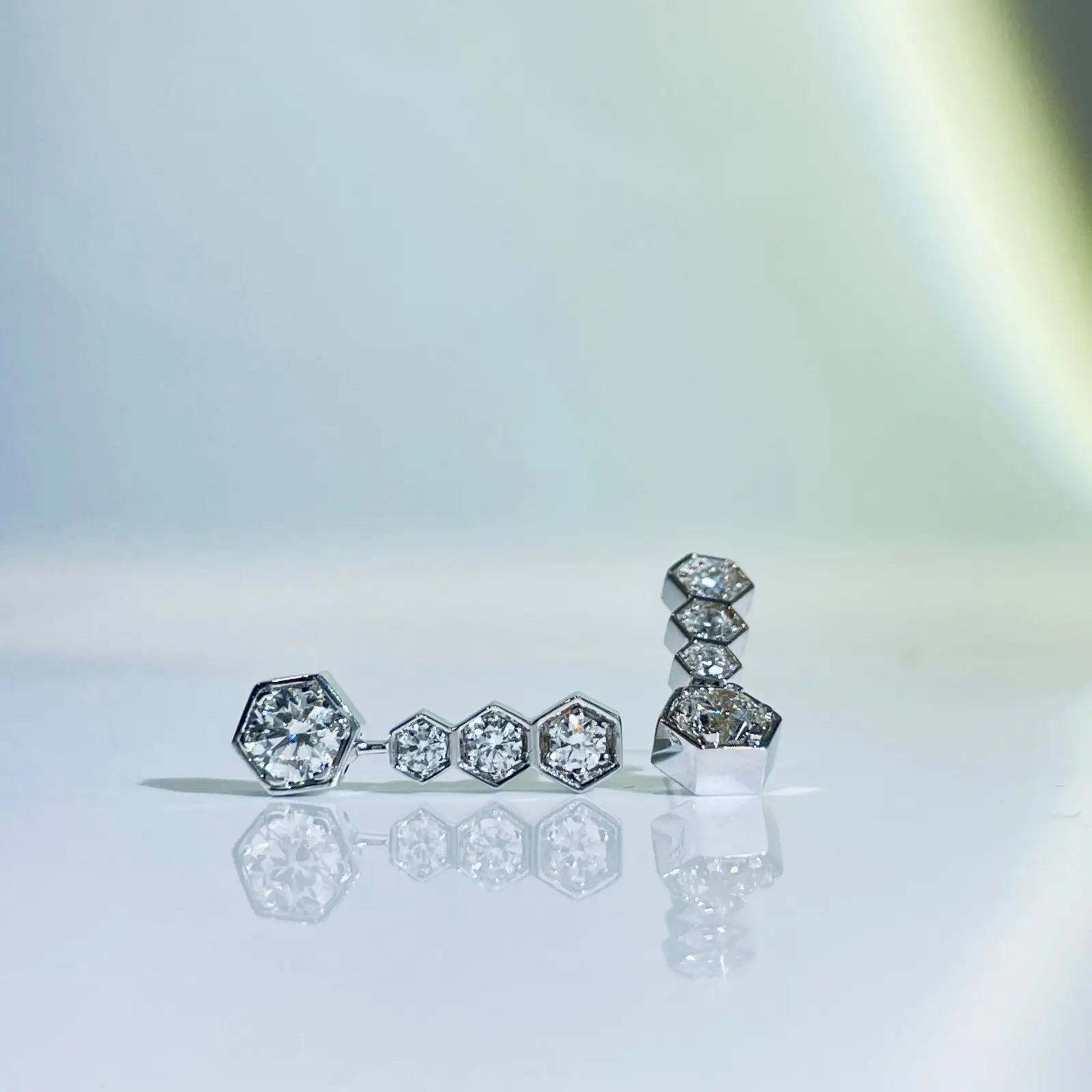 customizable laboratory diamond earrings, personalized diamond earrings, are popular 18k gold diamond earrings suitable unisex customizable laboratory diamond earrings, personalized diamond earrings, are popular 18k gold diamond earrings suitable unisex
