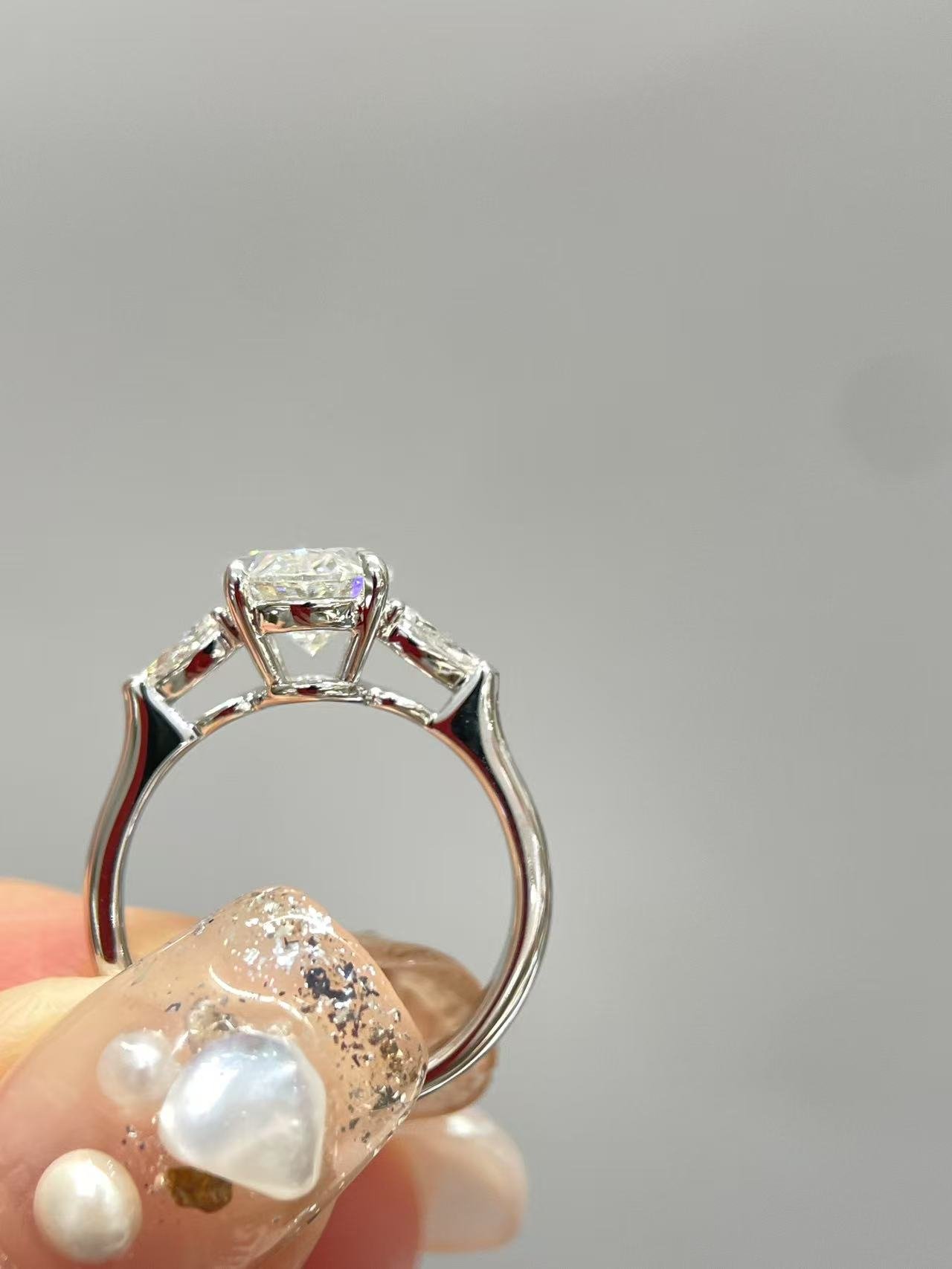 customizable 18k gold vs/vvs diamond wedding rings, classic engagement diamond rings, 18k gold women's diamond rings customizable 18k gold vs/vvs diamond wedding rings, classic engagement diamond rings, 18k gold women's diamond rings