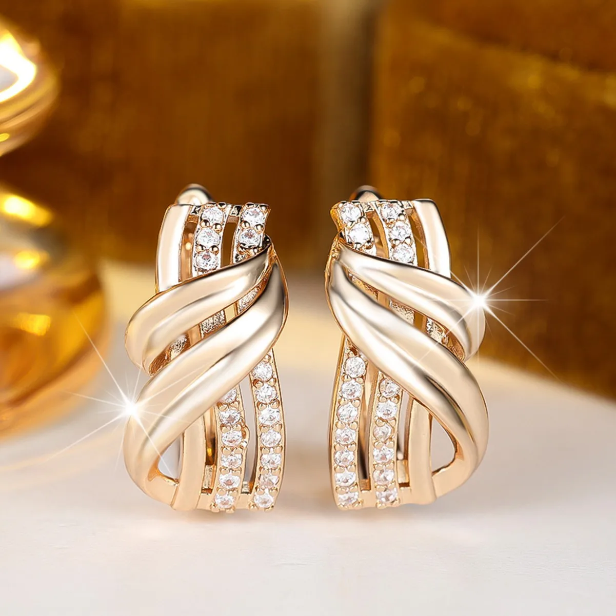 zircon ear buckles, a popular bestseller in europe and america, are exquisite, versatile and fashionable earrings zircon ear buckles, a popular bestseller in europe and america, are exquisite, versatile and fashionable earrings