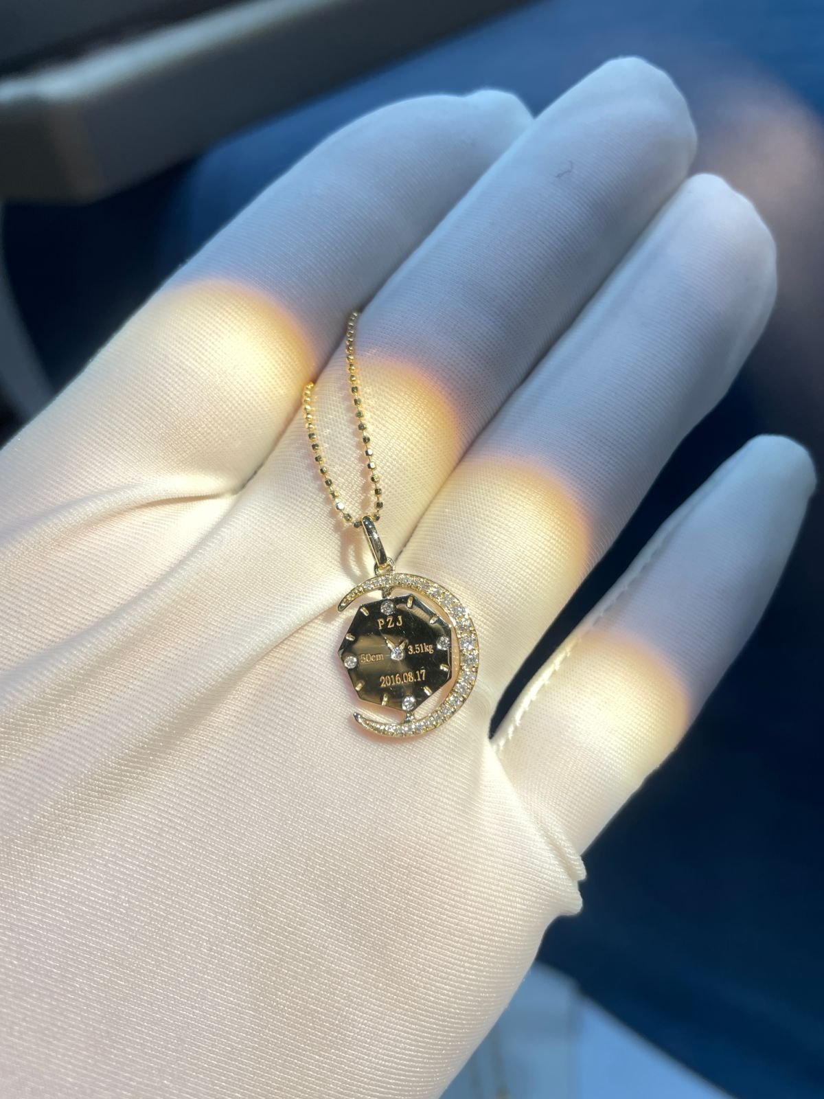 customizable 18k gold necklace pendant, a gift for children, can be engraved with the child's birthday and name customizable 18k gold necklace pendant, a gift for children, can be engraved with the child's birthday and name