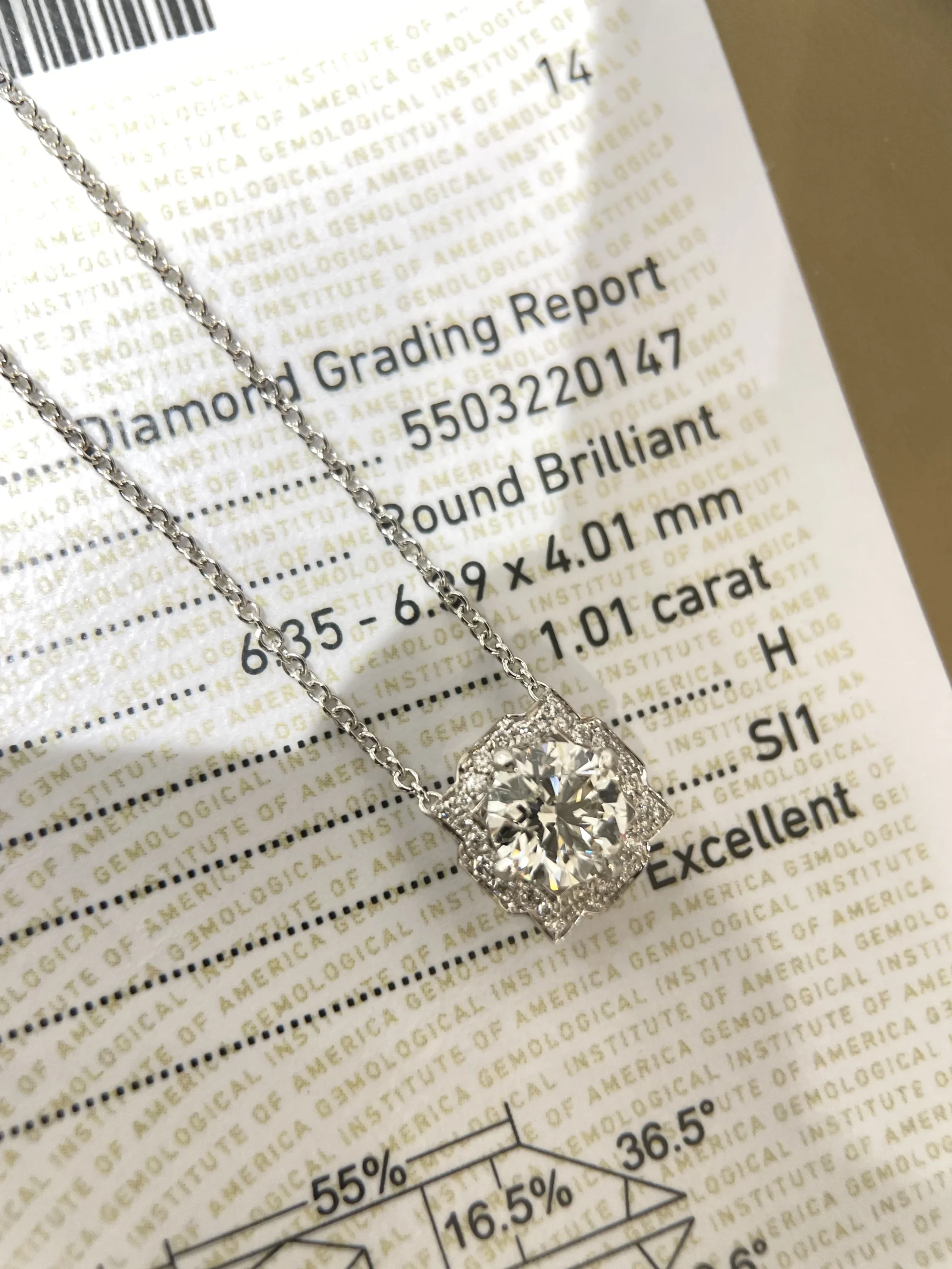 customizable round cut diamond necklace, 18k gold necklace with igi 1.01ct diamond, suitable as a valentine's day gift customizable round cut diamond necklace, 18k gold necklace with igi 1.01ct diamond, suitable as a valentine's day gift
