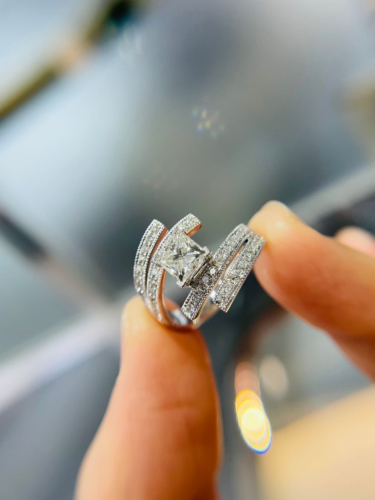 customizable diamond rings, igi princess cut diamonds, very personalized diamond rings, perfect for valentine's day gifts. customizable diamond rings, igi princess cut diamonds, very personalized diamond rings, perfect for valentine's day gifts.