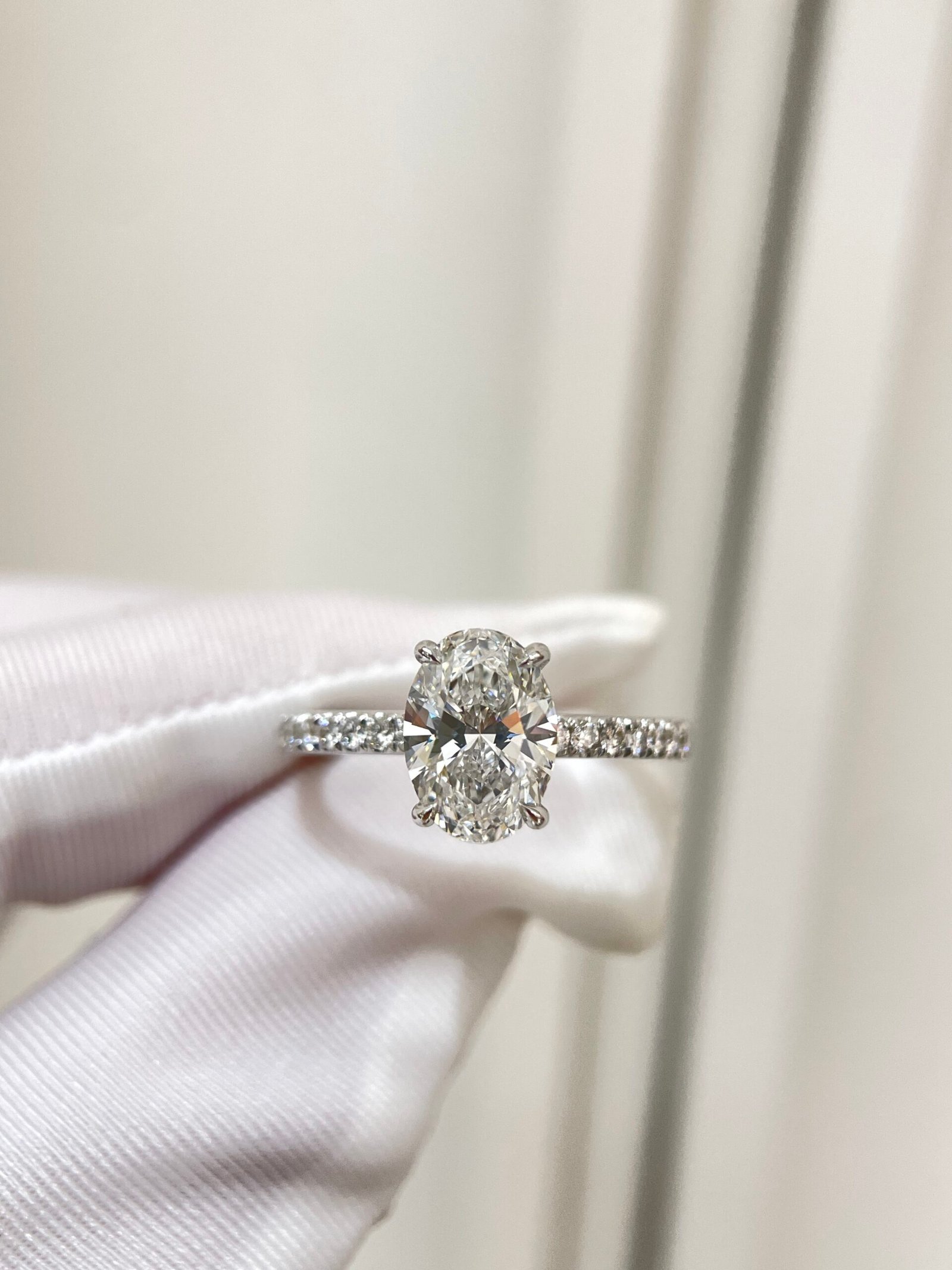 customizable 18k gold diamond rings, oval cut diamond rings, classic four prong full diamond rings, wedding gifts for women customizable 18k gold diamond rings, oval cut diamond rings, classic four prong full diamond rings, wedding gifts for women
